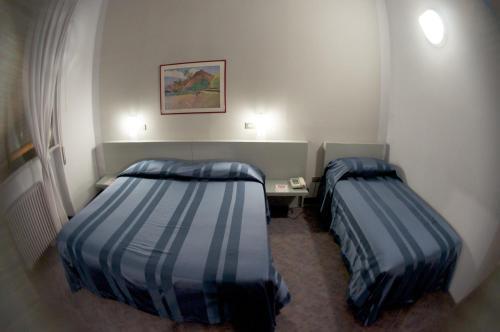 Hotel Milano Пистойя Экстерьер фото